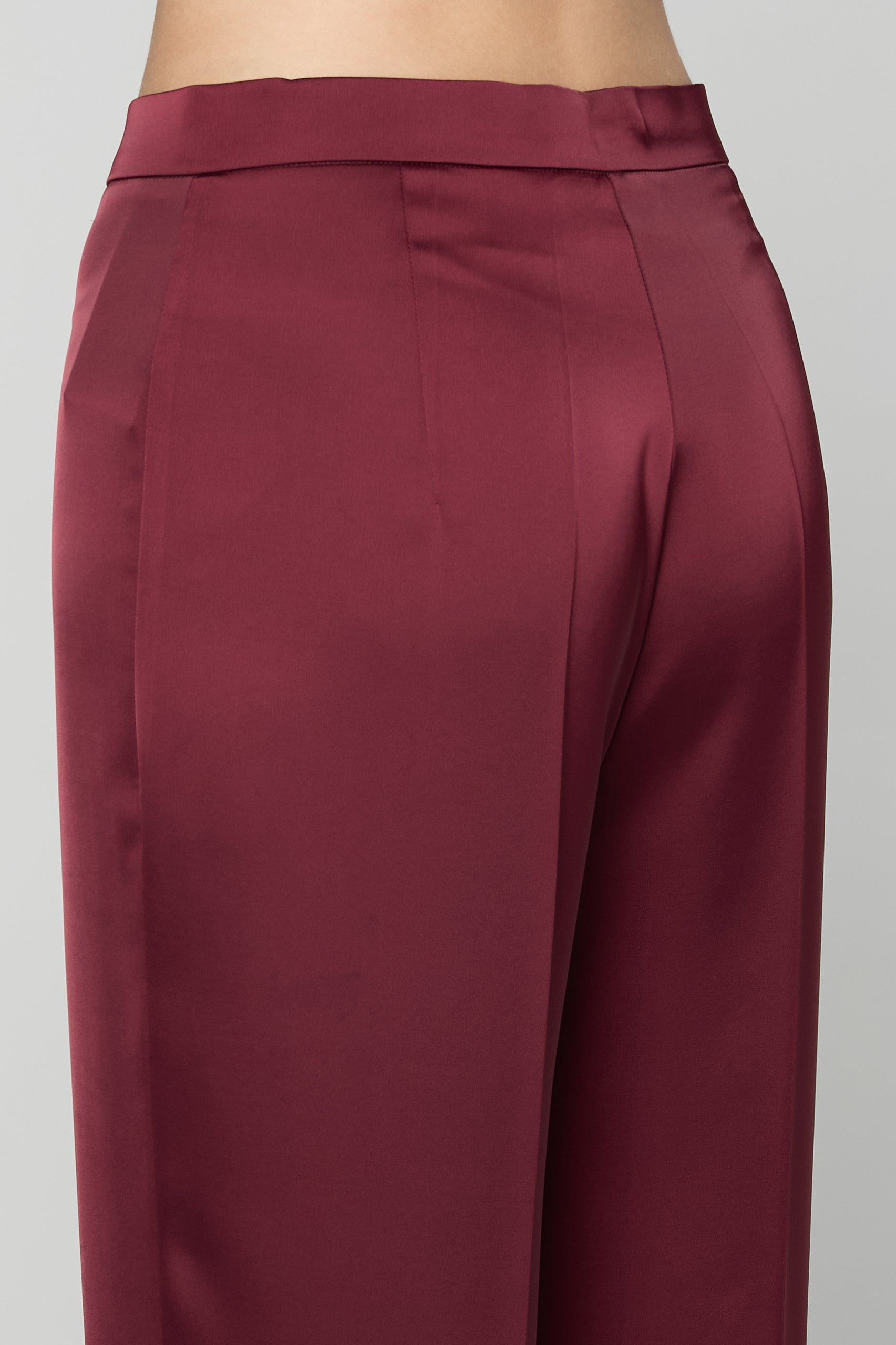 TAILLEUR IRIS BURGUNDY