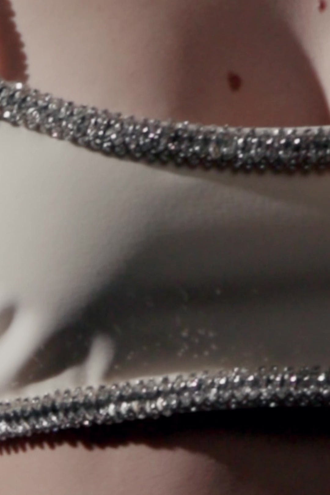 Carica video: CO-ORD HYLE